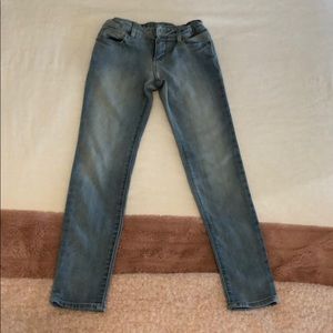 light wash jeans